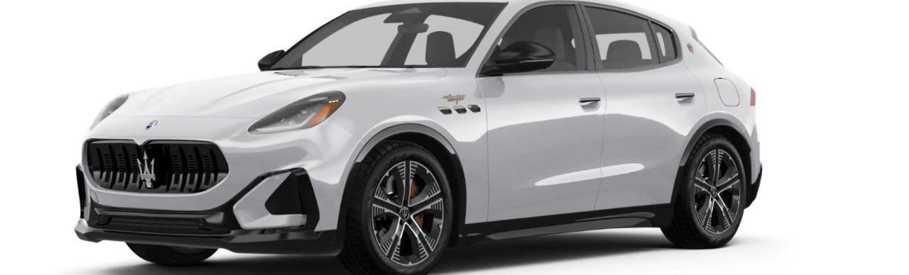 greay maserati grecale