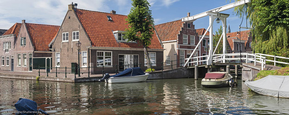 Monnickendam, on the banks of lake Marken. Monnickendam, on the banks of lake Marken.