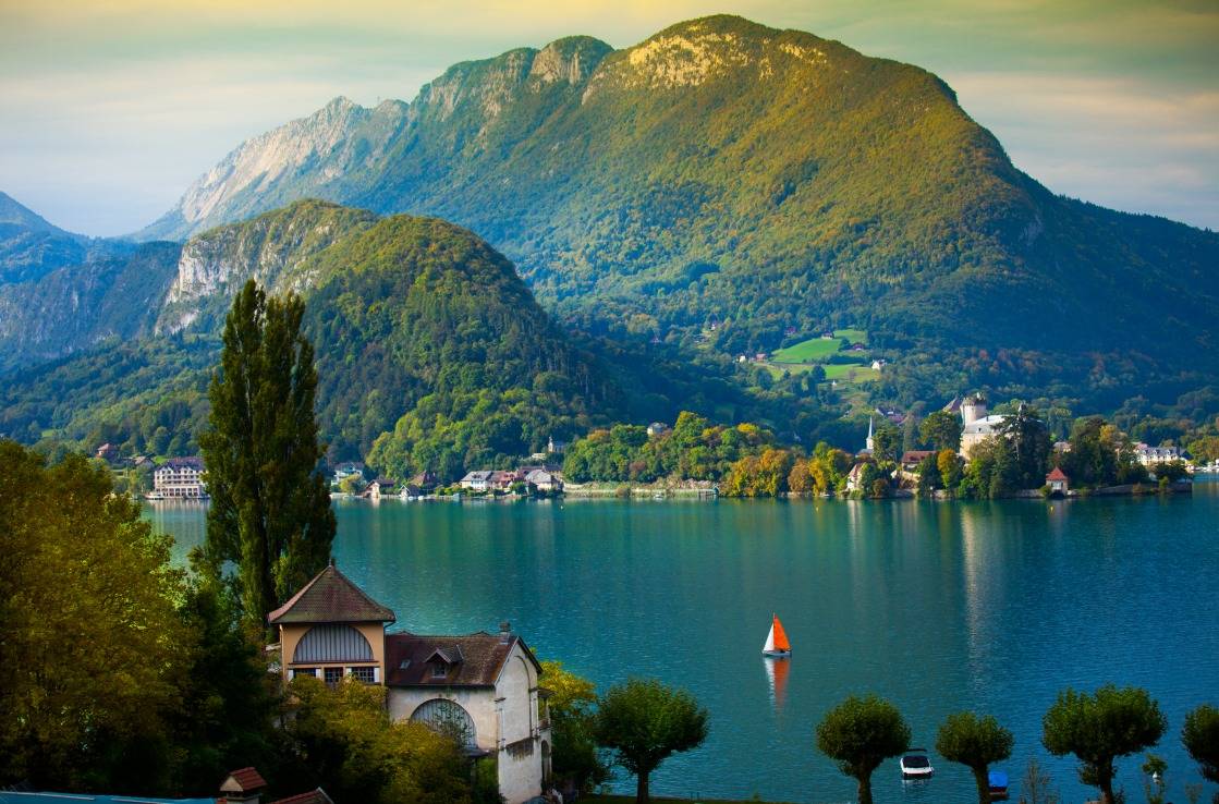 Annecy Lake, with mountains in the background Annecy Lake, with mountains in the background