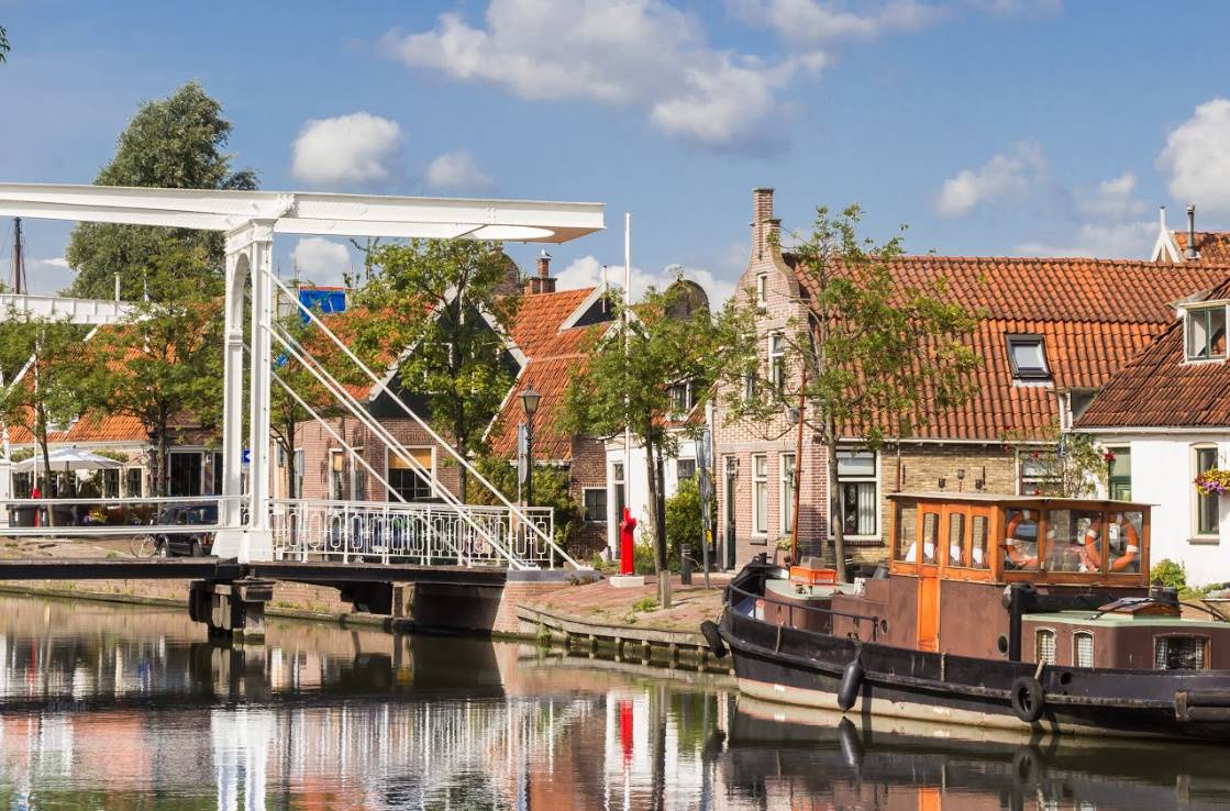 Banks of the Zaan river Banks of the Zaan river