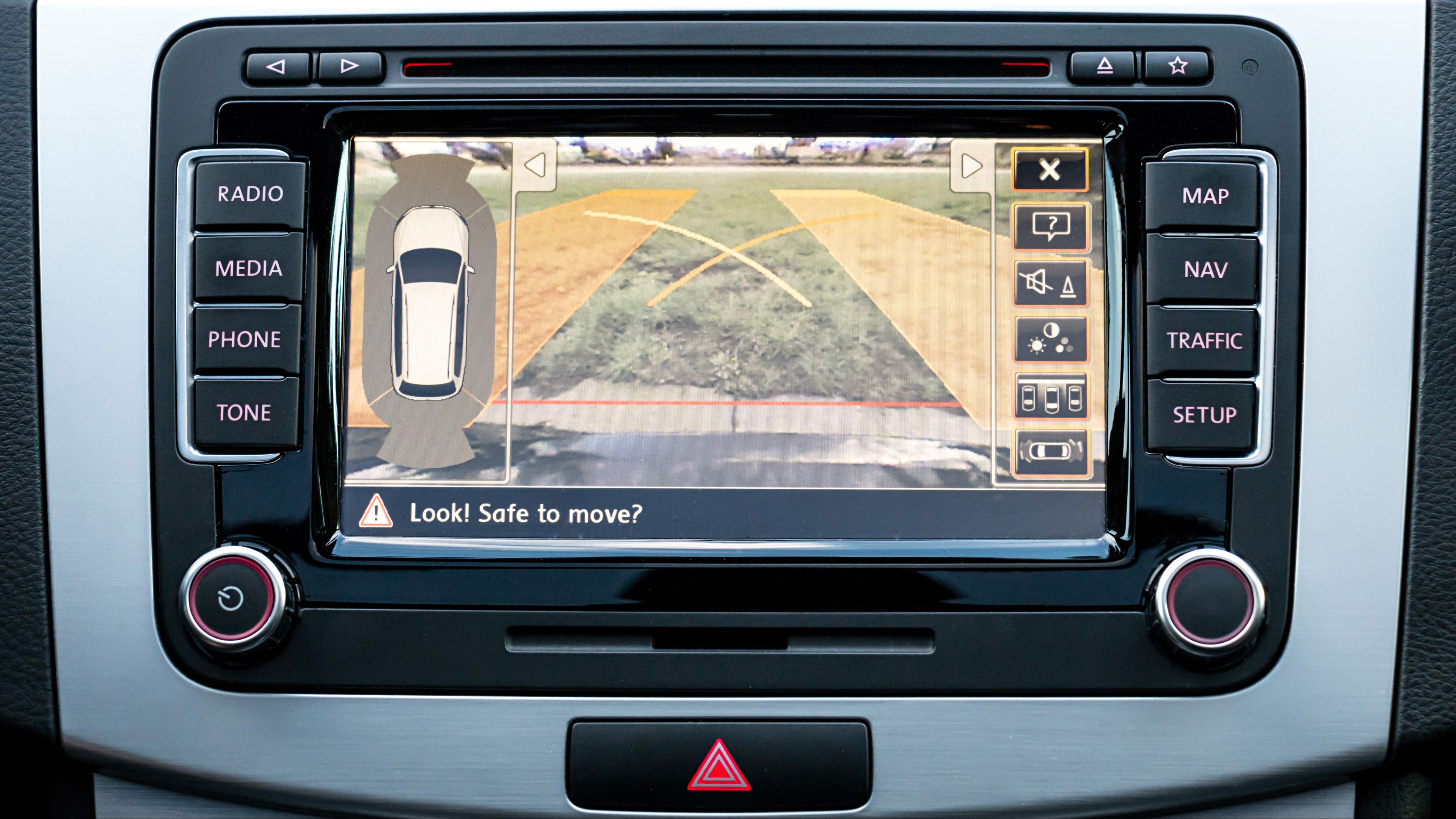 5 Ways Backup Cameras Keep You Safe Hertz