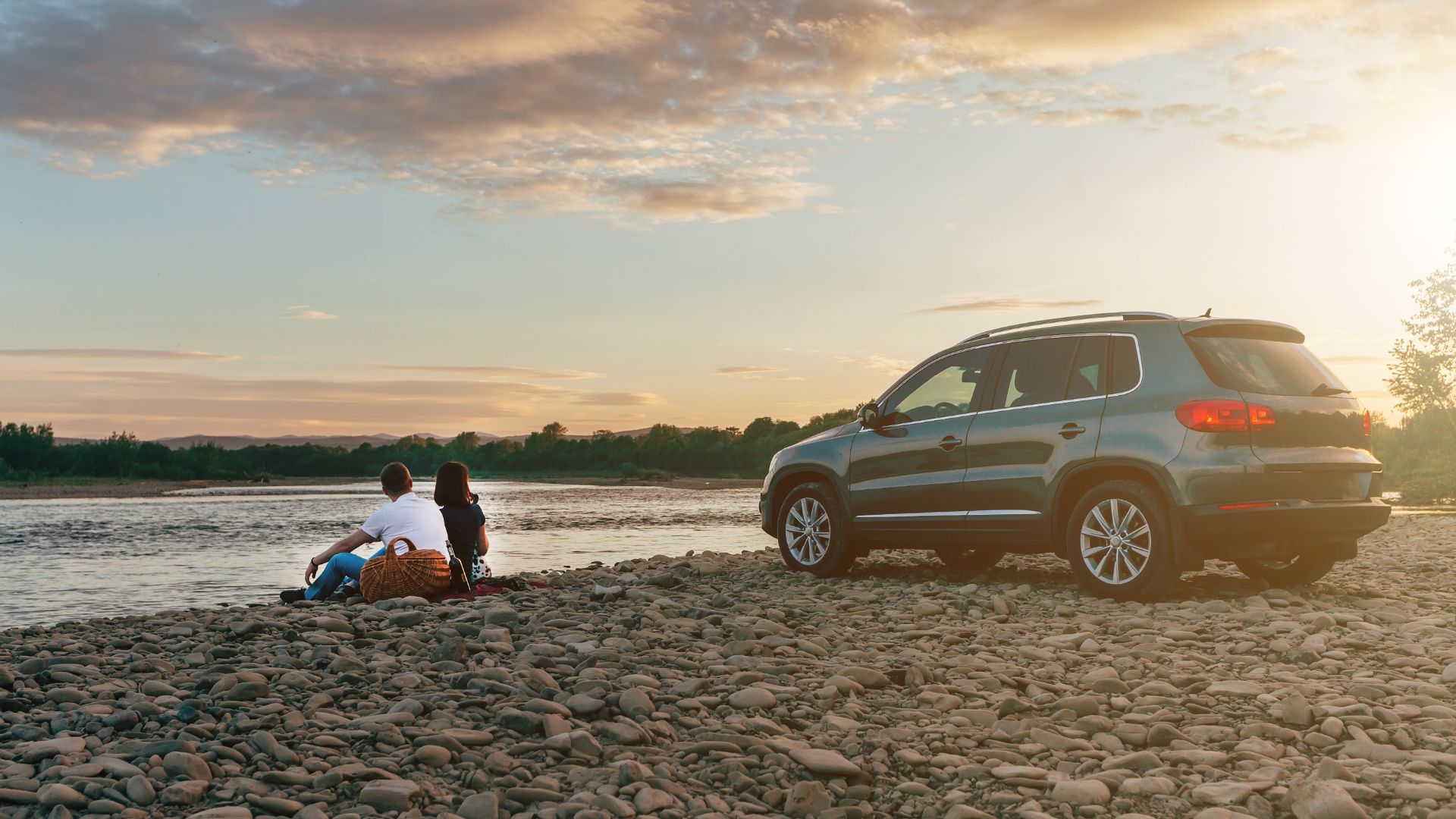 best-evs-for-road-trips