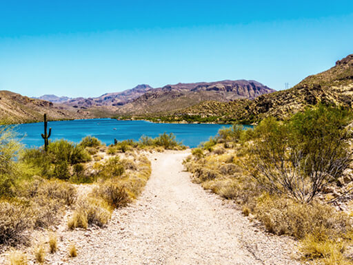 Apache Trail and Canyon Lake