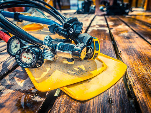 Scuba gear
