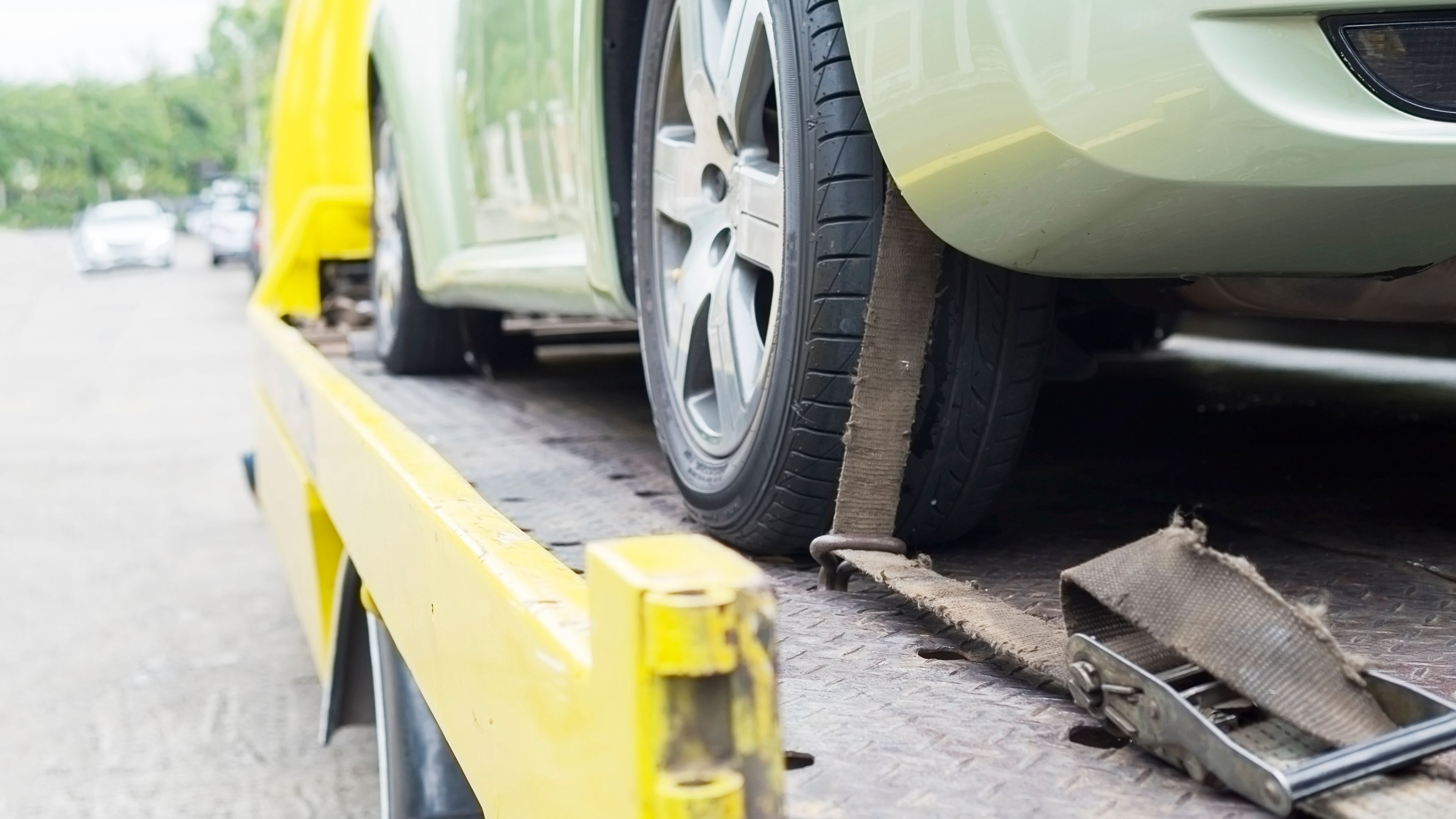 5 Cases Where You Should Call a Tow Truck
