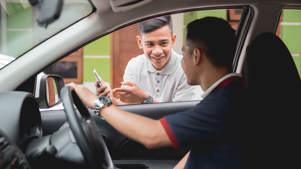 Using Hertz rental cars with Uber Hertz Resources