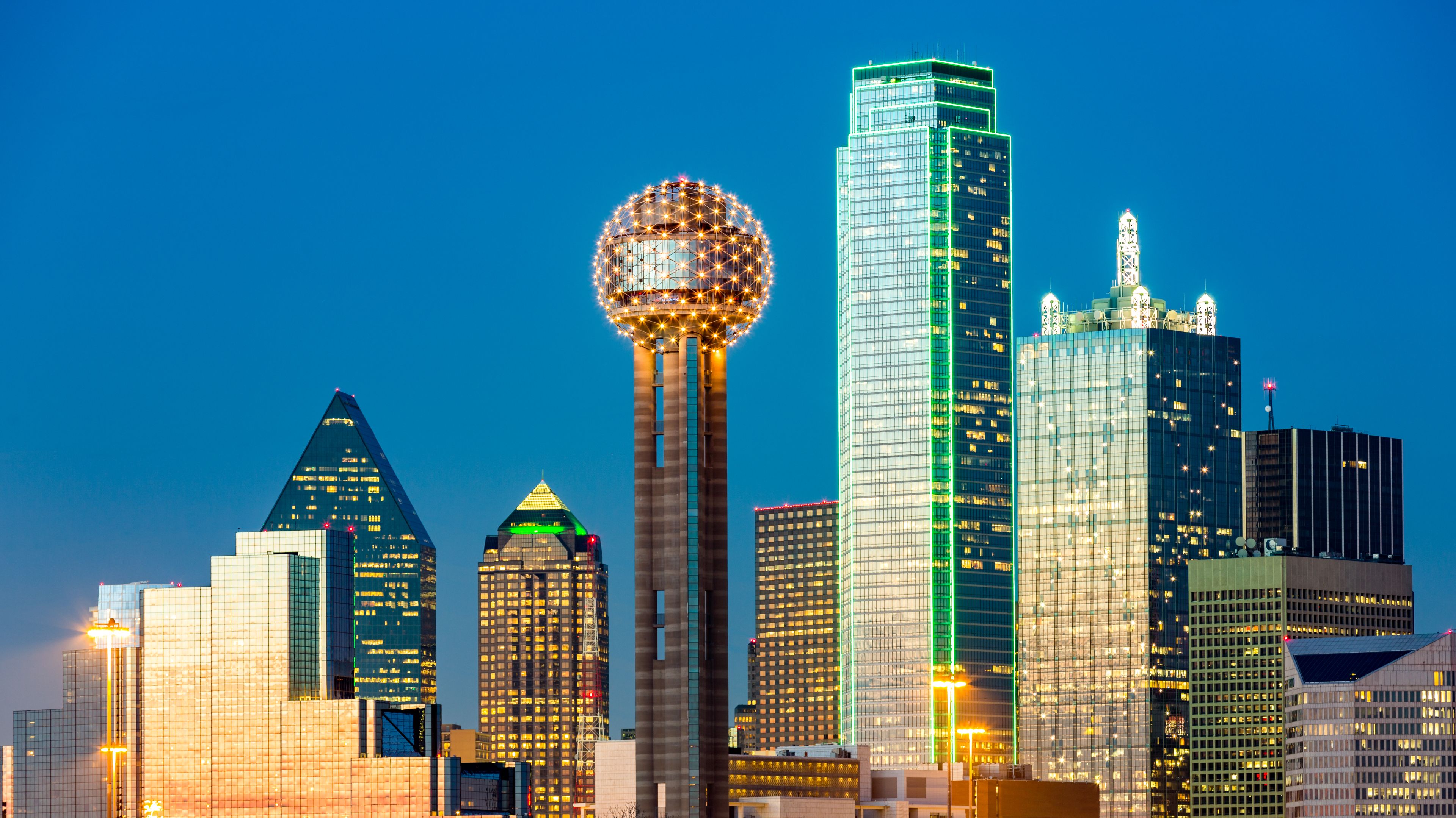 Dallas TX: Top Attractions, Hotels, Restaurants & Insider Tips