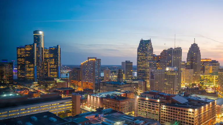 detroit-at-night