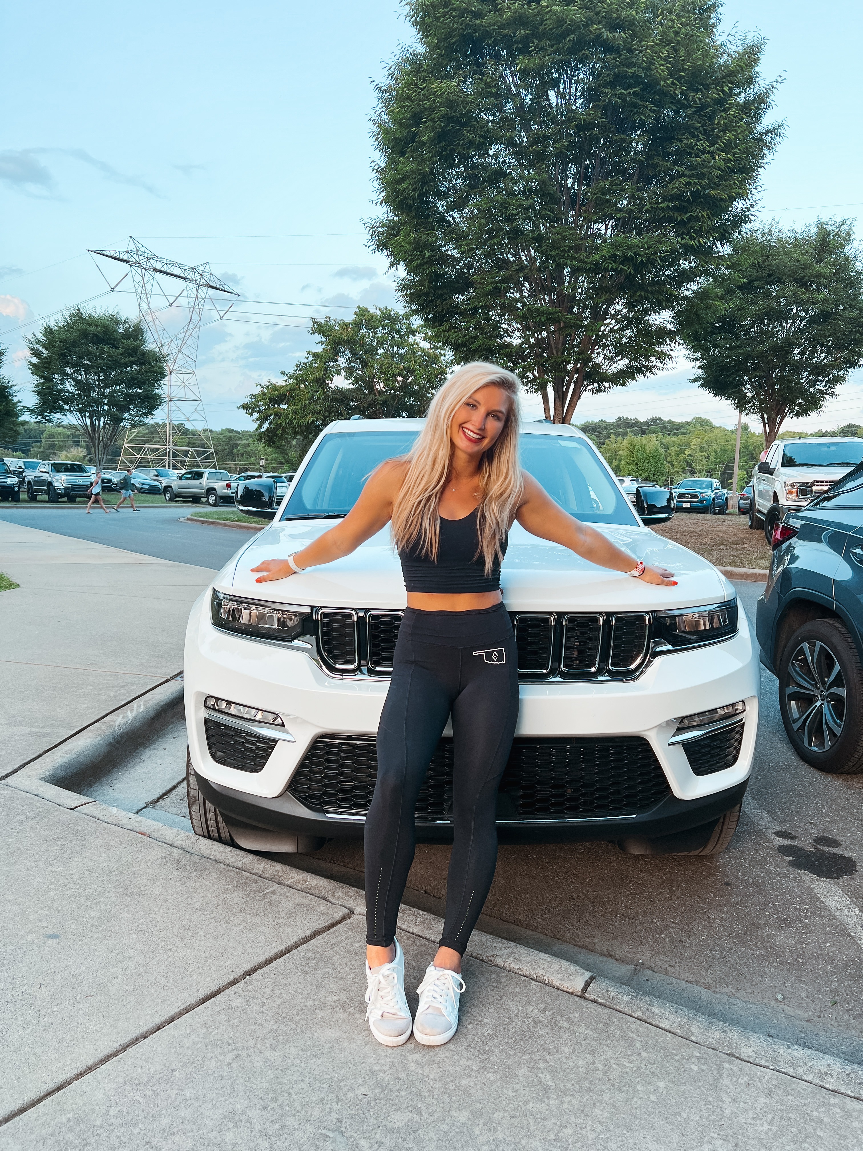 Amber Miller with her Jeep hertz Car Rental Charlotte Amber Miller with her Jeep hertz Car Rental Charlotte