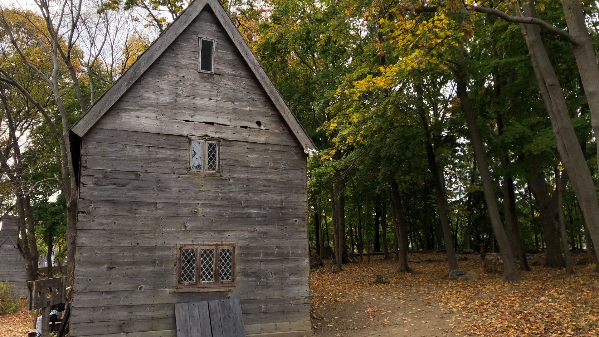 wooden cabins in Salem wooden cabins in Salem