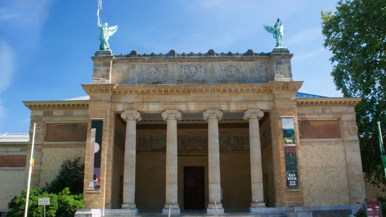 The front of the Museum of Fine Arts in Ghent