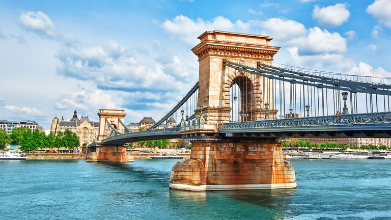 Szechenyi Chain Bridge