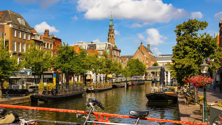 leiden canals
