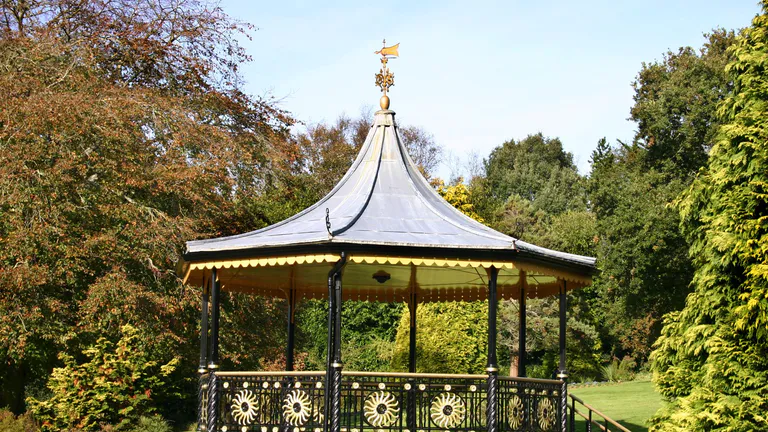 victoria gardens