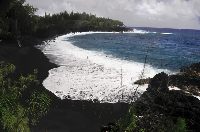 Kehena Black Sand Beach