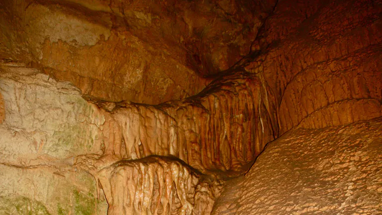mega cavern