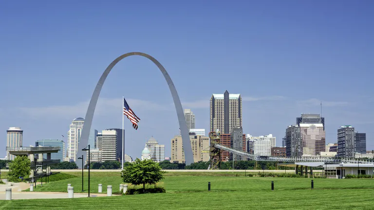 view of gateway arch