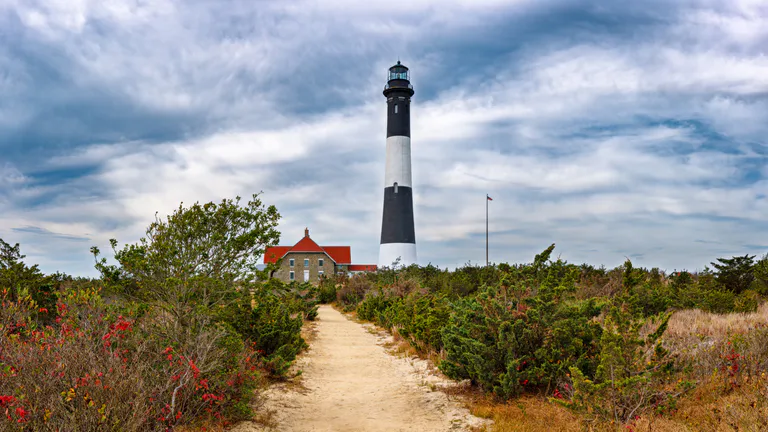 fire island lighthouse in long island