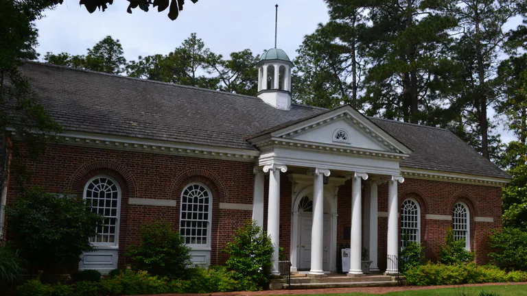 The Tufts Archives