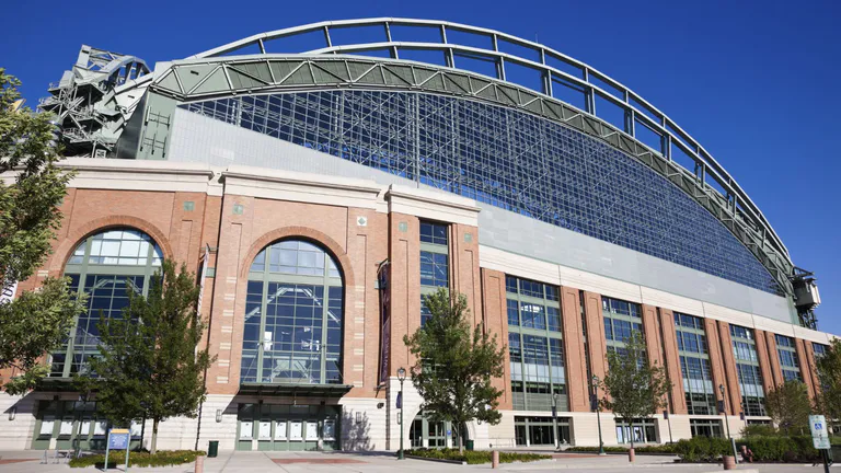Miller-Park-American-Family-Field