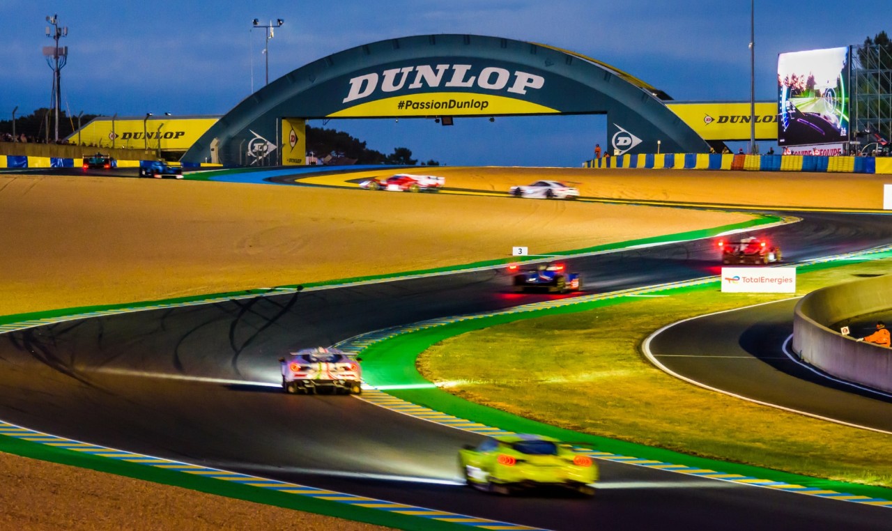 The Best Viewpoints at Le Mans 24h